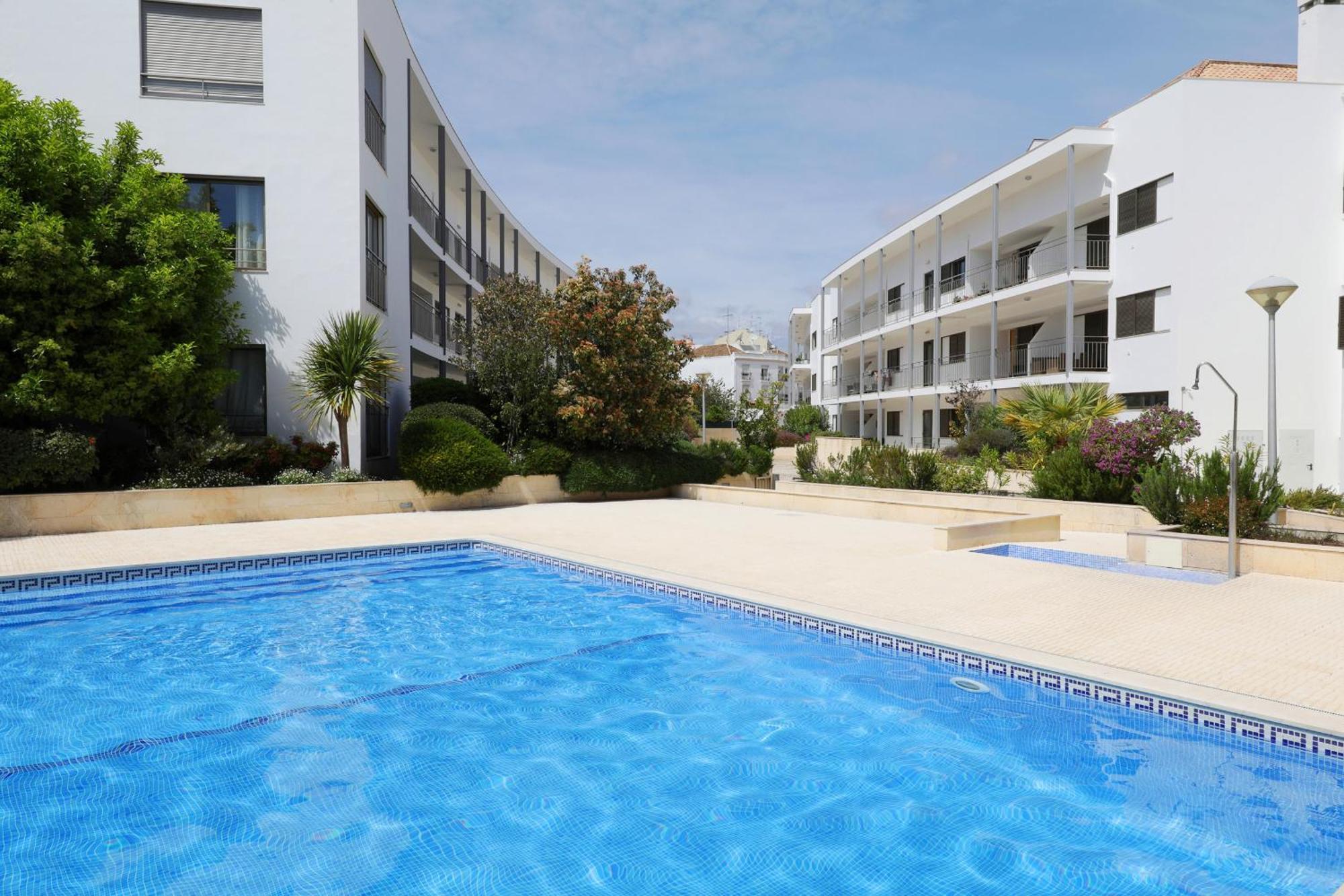 Pepita-tavira Centre, Pool & Garage Appartement