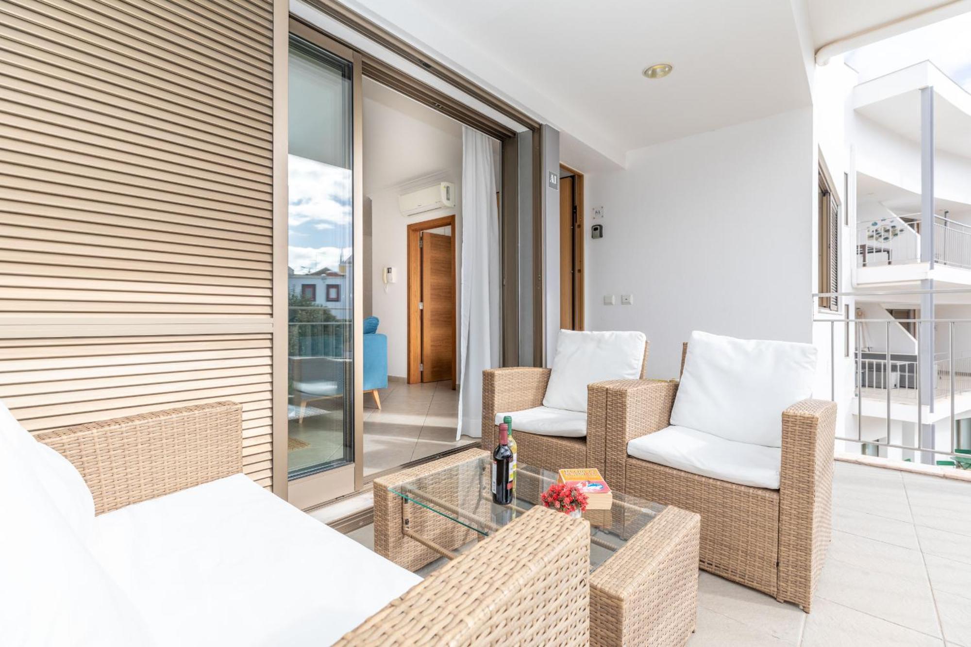 Apartment Pepita-tavira Centre, Pool & Garage Tavira