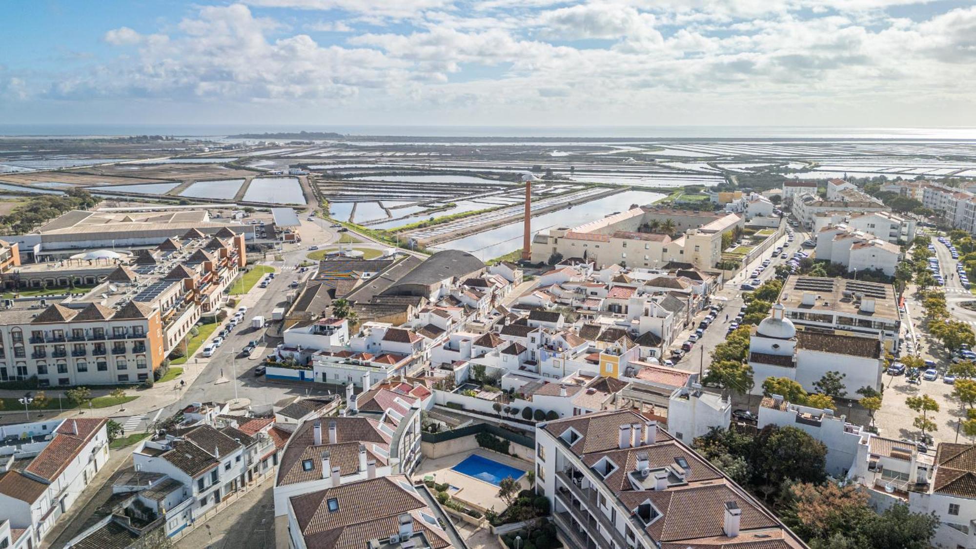 Apartment Pepita-tavira Centre, Pool & Garage
